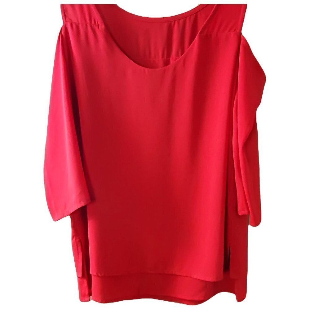 💎143 The Limited 3/4 Sleeve Cold shoulder Red Top